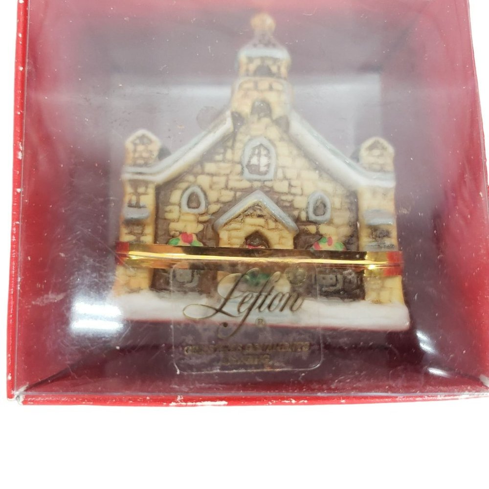 Lefton Christmas church 1986‎ Colonial Village Ornament Vintage